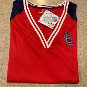 Women’s Medium St. Louis Cardinals V-Neck w/tags